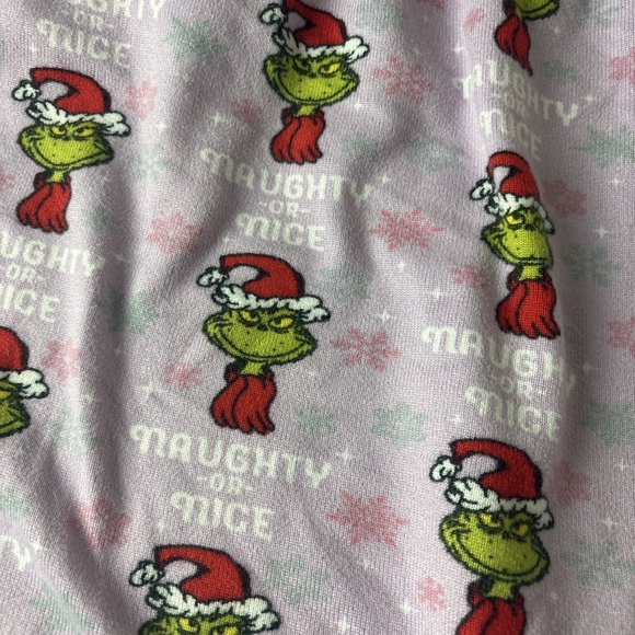 American Eagle Grinch Santa Pajama Set XL Top & Shorts AE Lounge naughty or nice - Picture 13 of 13